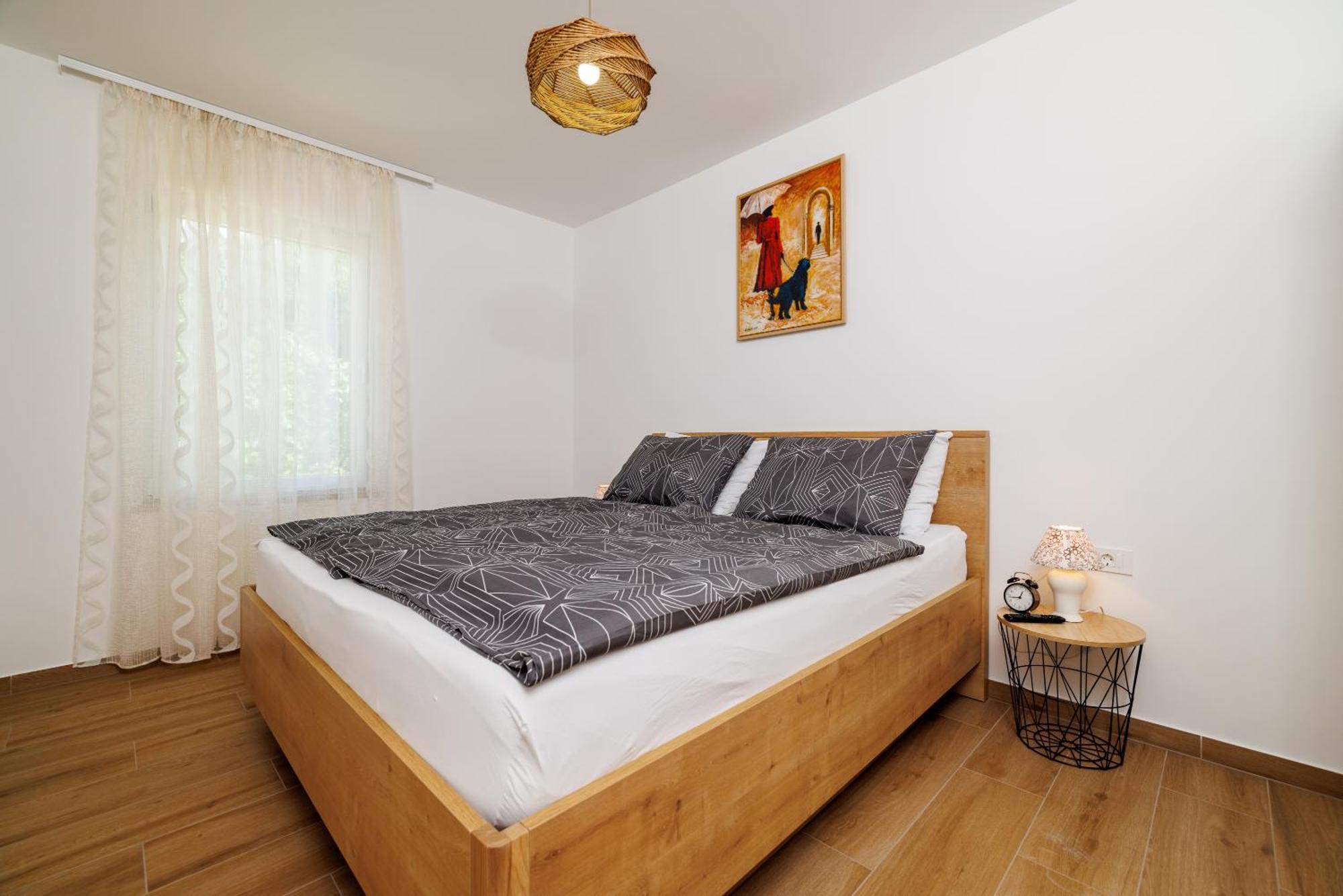 Apartmani Viktorija Jadranovo Exterior photo
